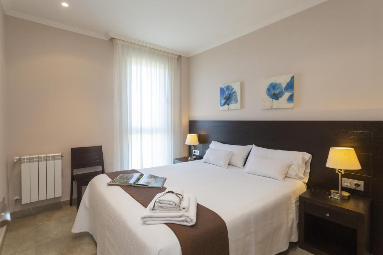 Apartamentos Turísticos Playa de Tapia Tapia De Casariego Exterior foto